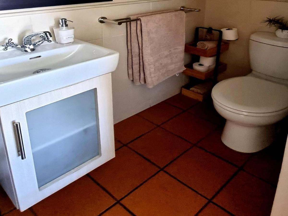 La Terra De Luc Apartment Stellenbosch Ngoại thất bức ảnh